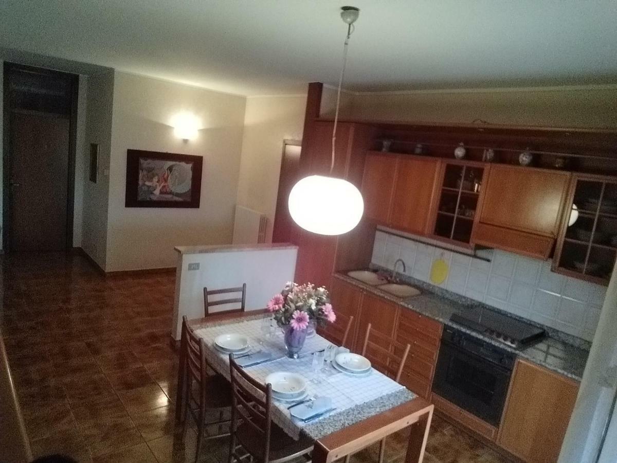 Apartament Casa Vacanze Niko Ap Cir Cni00247 Sirmione Exteriör bild
